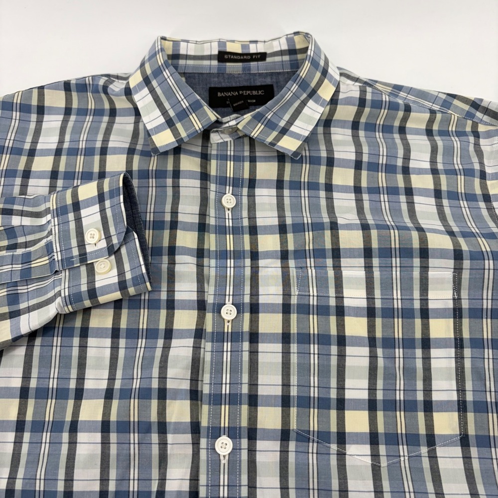 Banana Republic Mens Blue Plaid Button Down Shirt Standard‎ Fit 100% Cotton M